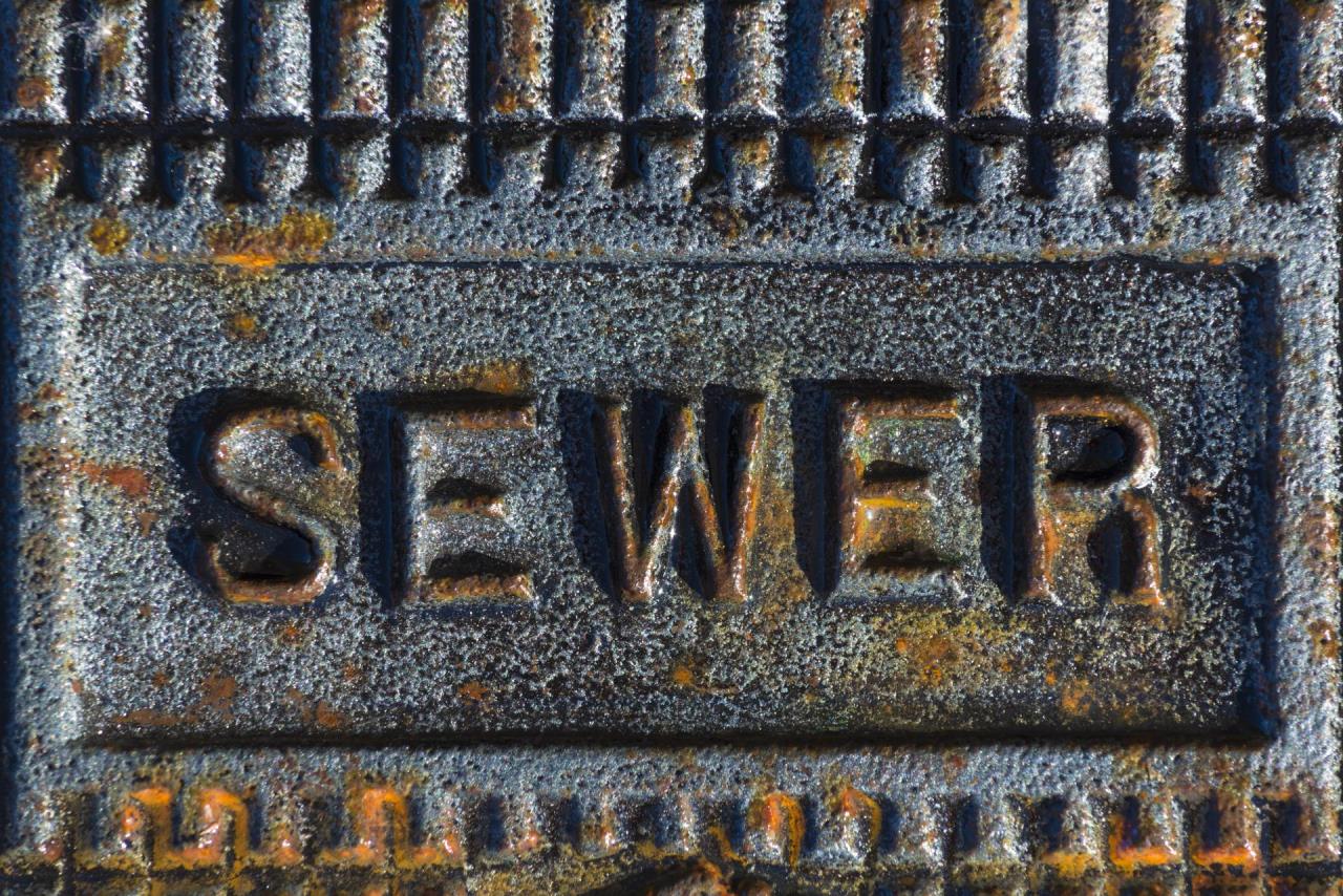 AdobeStock_79264014 Sewer